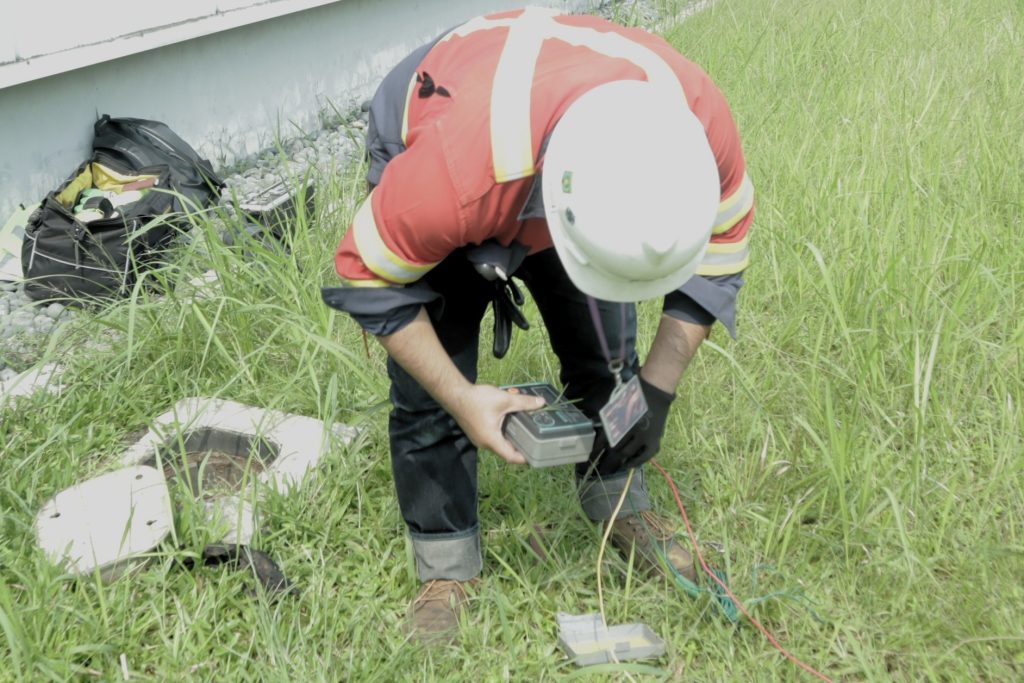 INSTALASI LISTRIK DAN PENYALUR PETIR