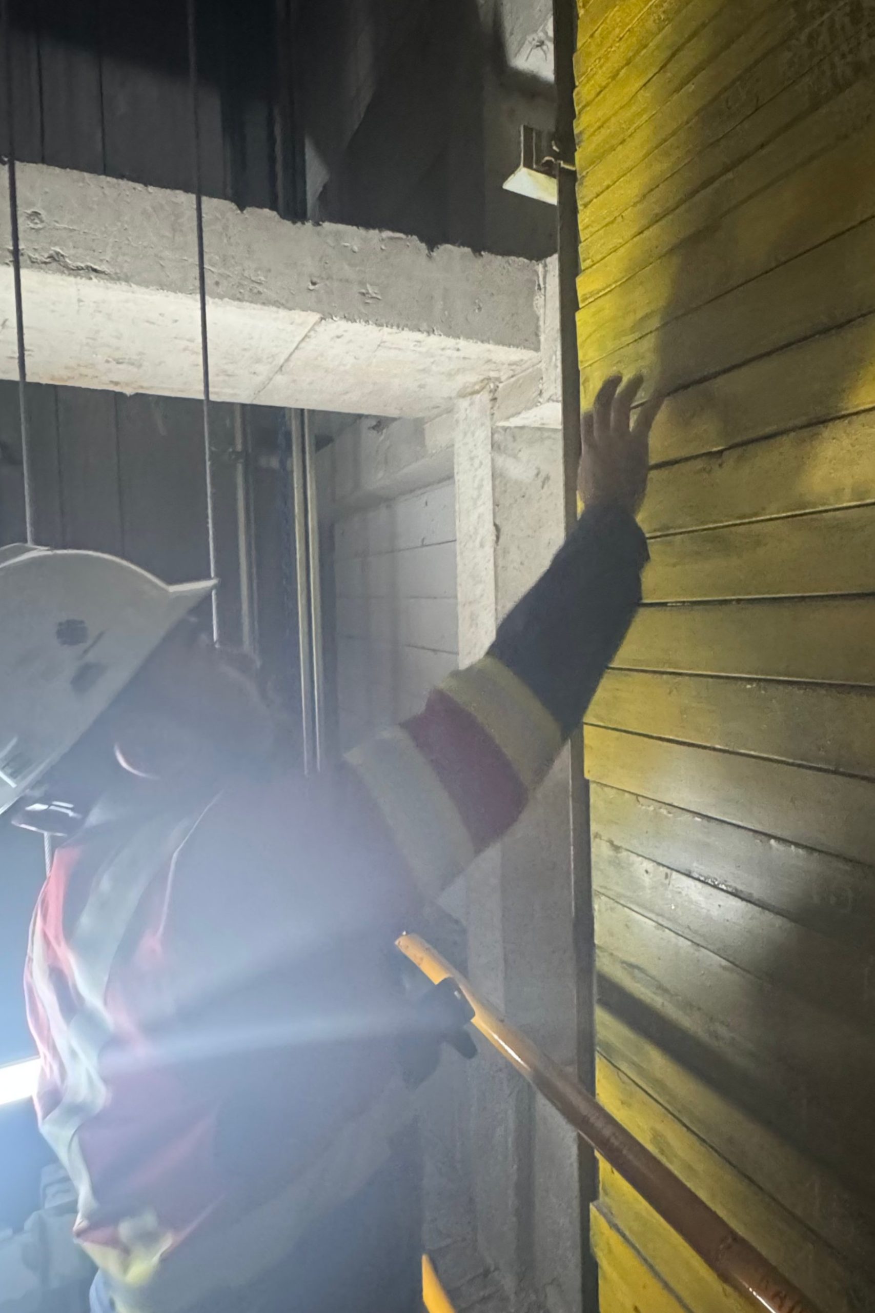 Elevator dan Eskalator